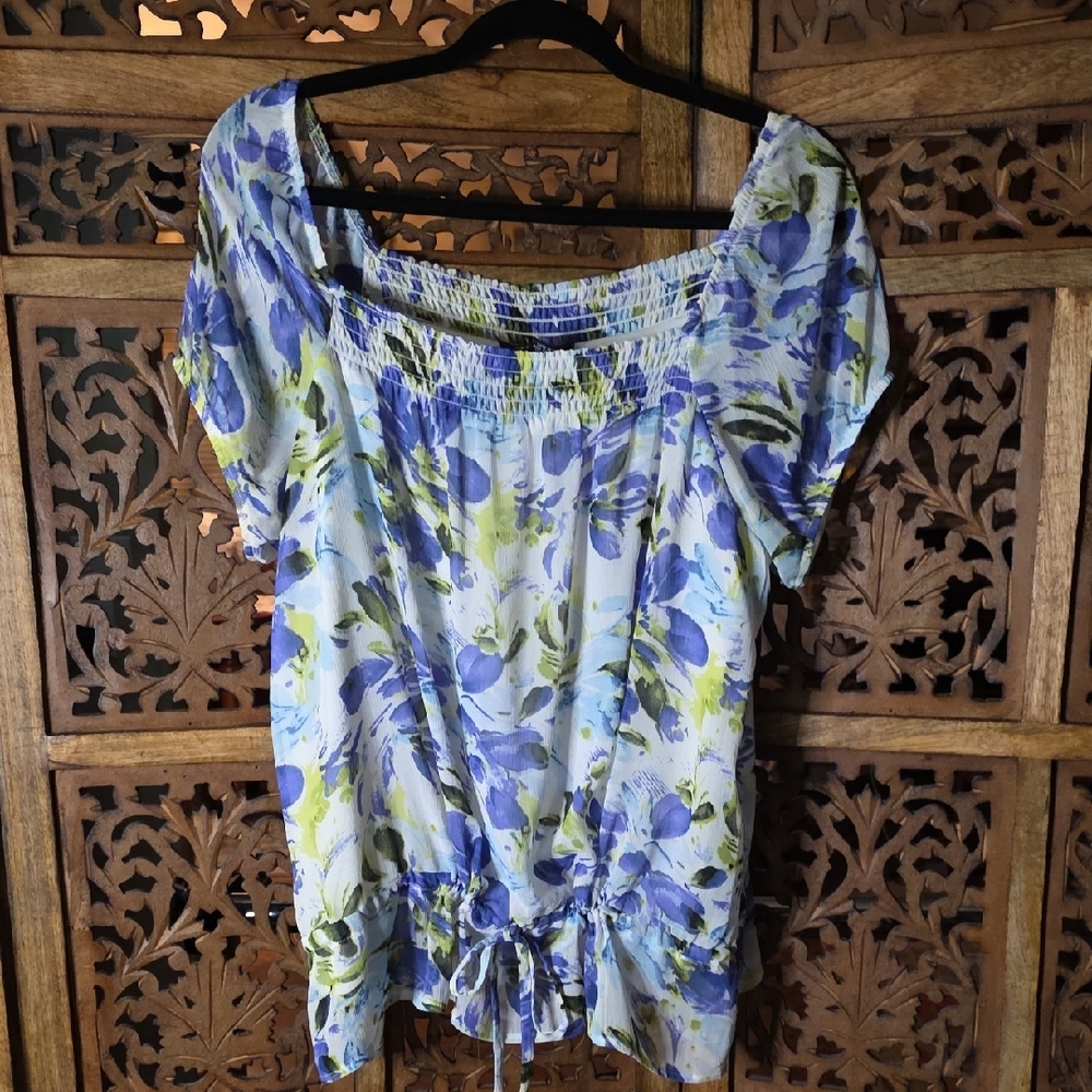 🌟 AB Studio Blue and Green Floral Blouse
